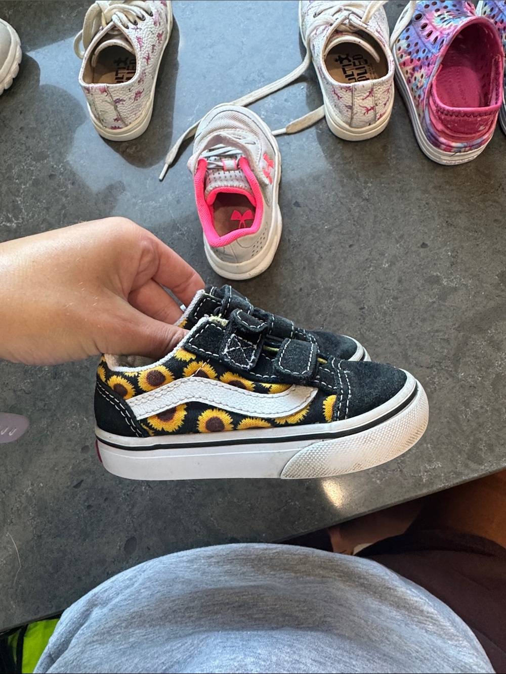 Toddler shoes, girl bundle - Picture 7 of 7